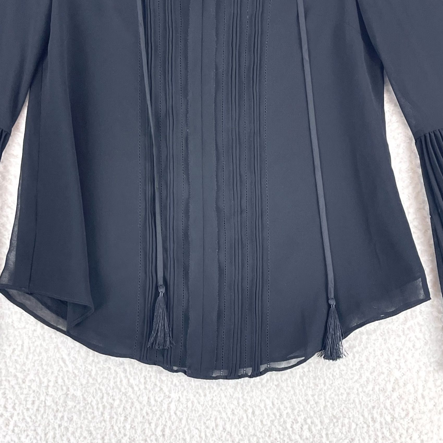 White House Black Market White House Black Market Shirt Womens Size 0 Pleated Chiffon Bell Sleeve Black Shirt Womens 0 Pleated Chiffon Bell Sleeve Black Size XS / US 0-2 / IT 36-38 - 6 Thumbnail