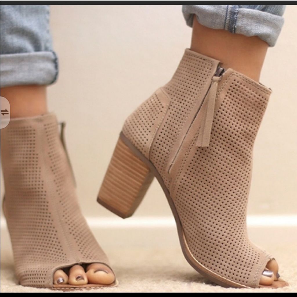 Toms Toms Majorca Peep Toe Perforated Suede Bootie Size 9 Size US 9 / IT 39 - 10 Thumbnail