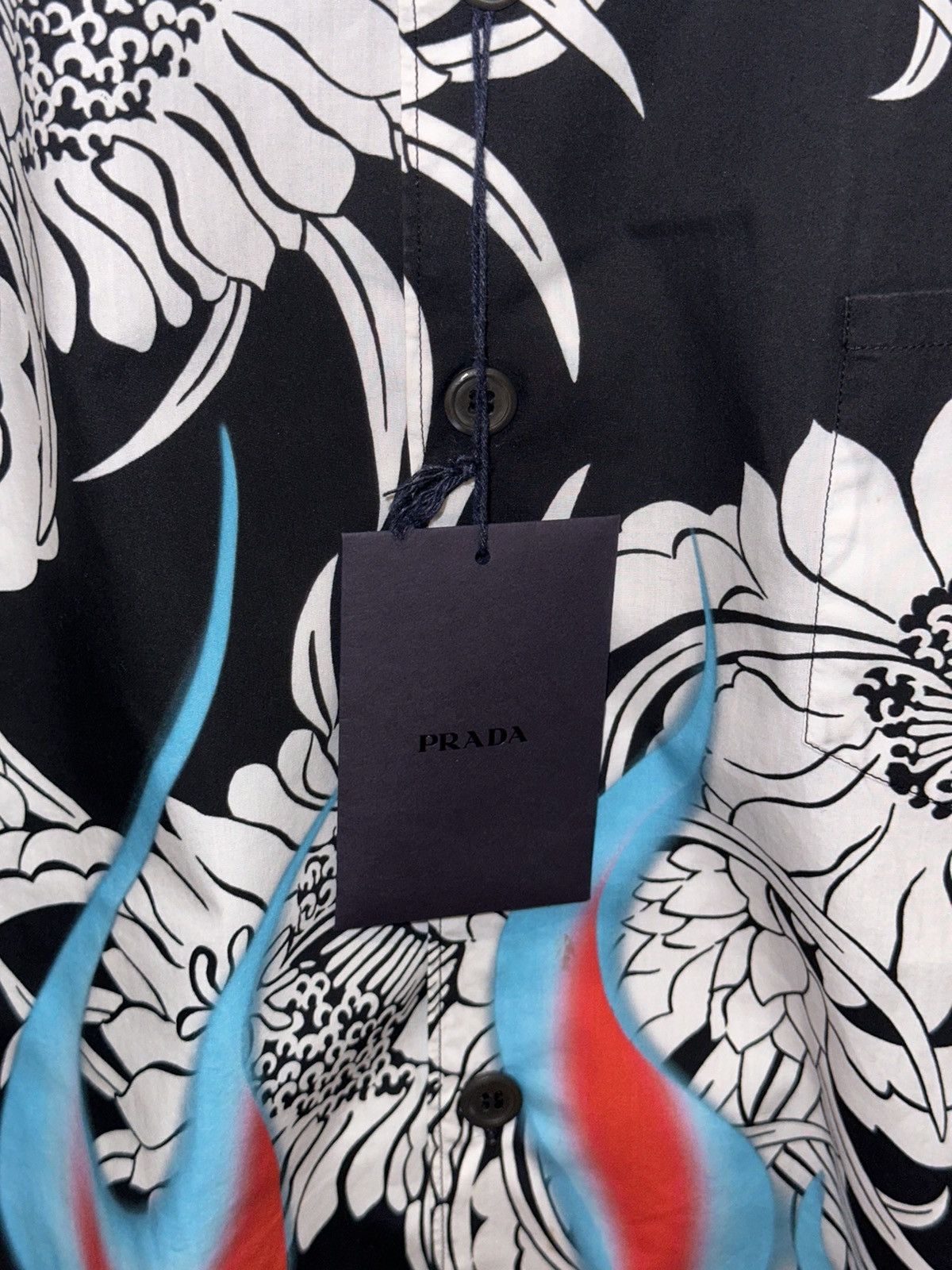 Prada Prada Dahlia Button Shirt Size US M / EU 48-50 / 2 - 4 Thumbnail