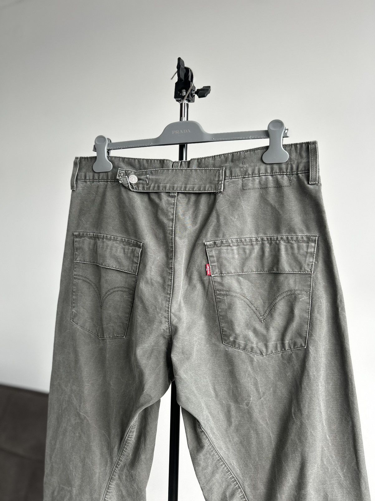 Levi's Levi’s Engineered Jeans Gray Wide Leg Zip Hem Pants W34 L34 Size US 34 / EU 50 - 2 Thumbnail