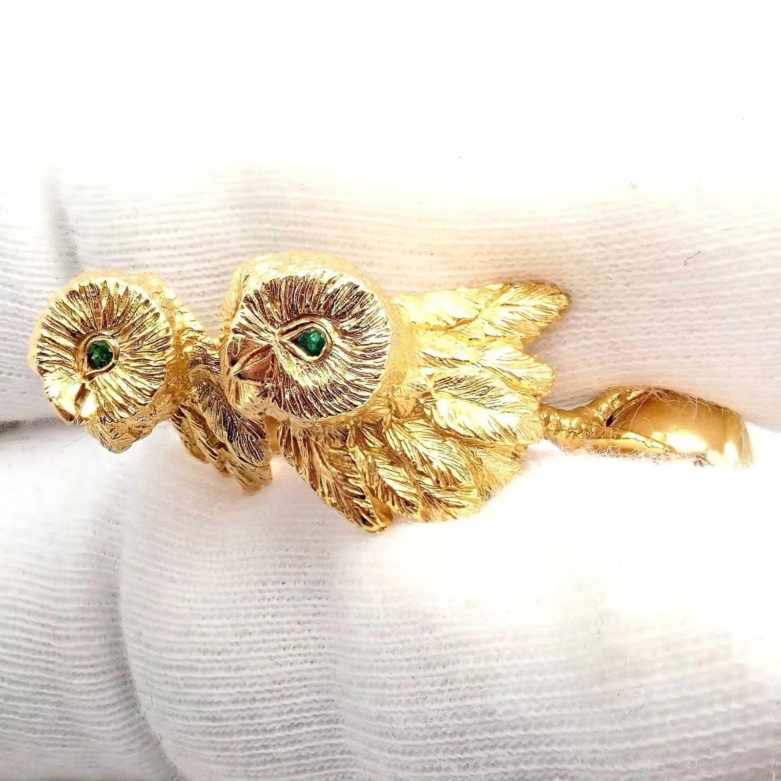 Tiffany & Co. Vintage Tiffany 18k Emerald Owl Germany 1989 Cufflinks Size ONE SIZE - 6 Thumbnail