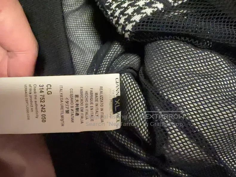 Versace Versace Men's hooded sweatshirt Size US XL / EU 56 / 4 - 5 Thumbnail