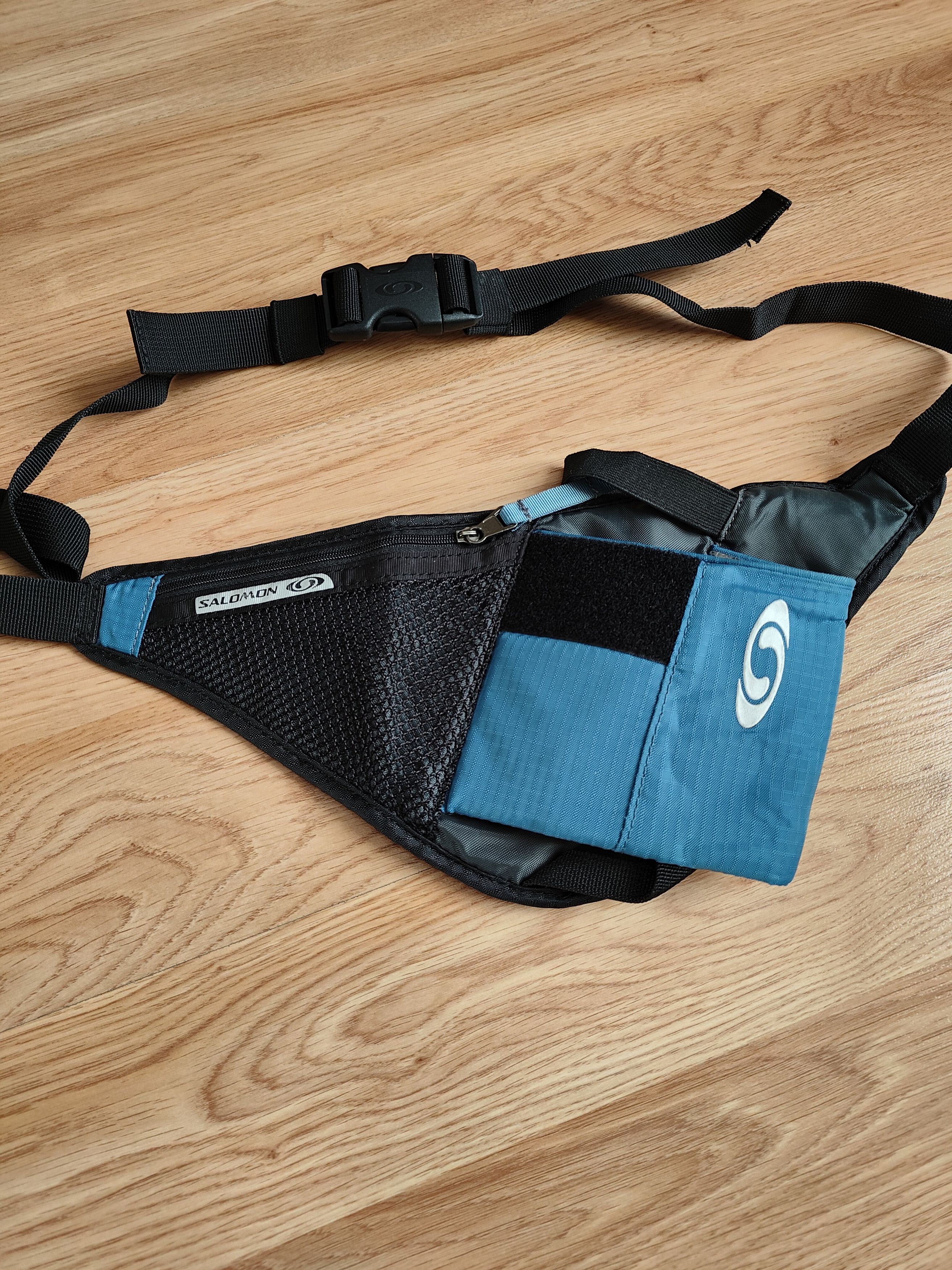 Salomon Vintage Salomon Gorpcore Waist Bag Hydration Fanny Pack Y2K Size ONE SIZE - 1 Thumbnail