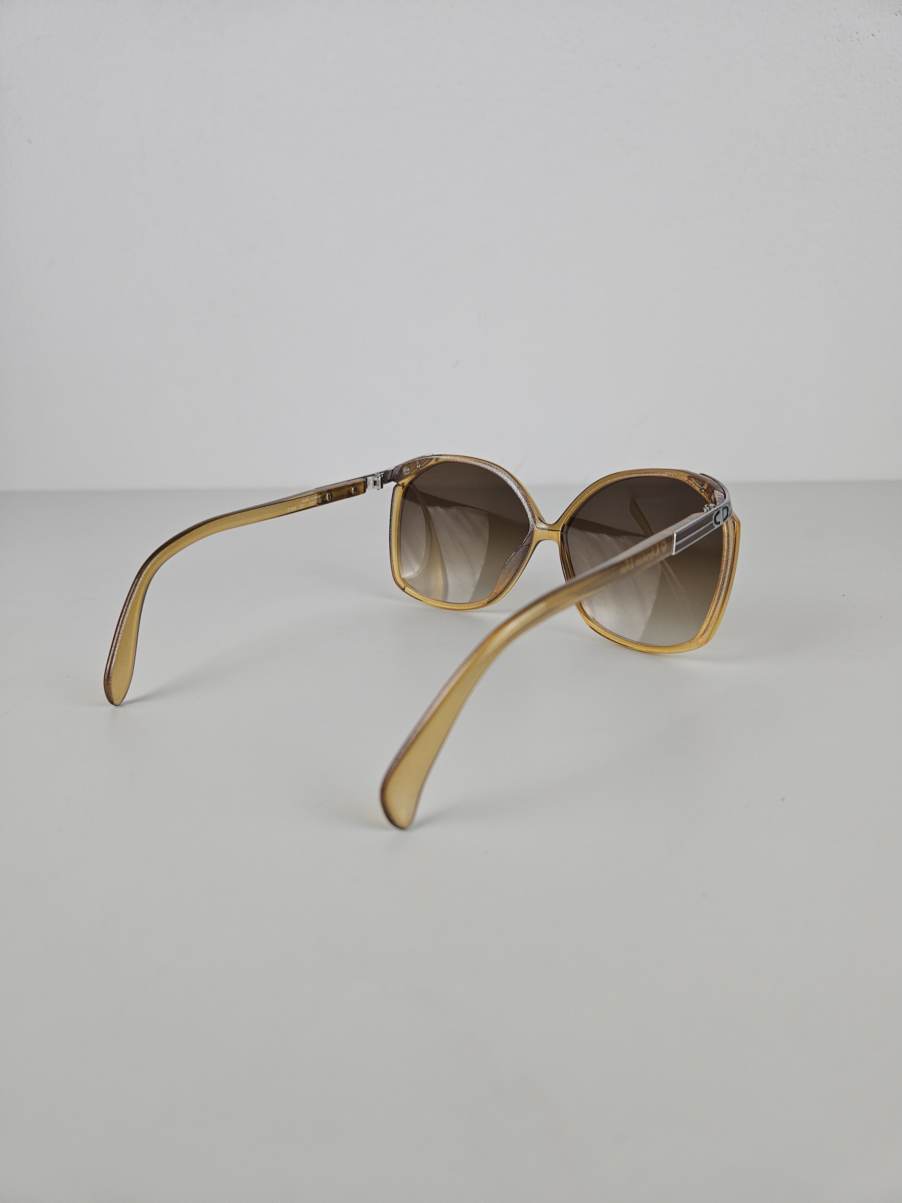 Dior Vintage 80s Dior 2104 31 oversized sunglasses Size ONE SIZE - 5 Thumbnail
