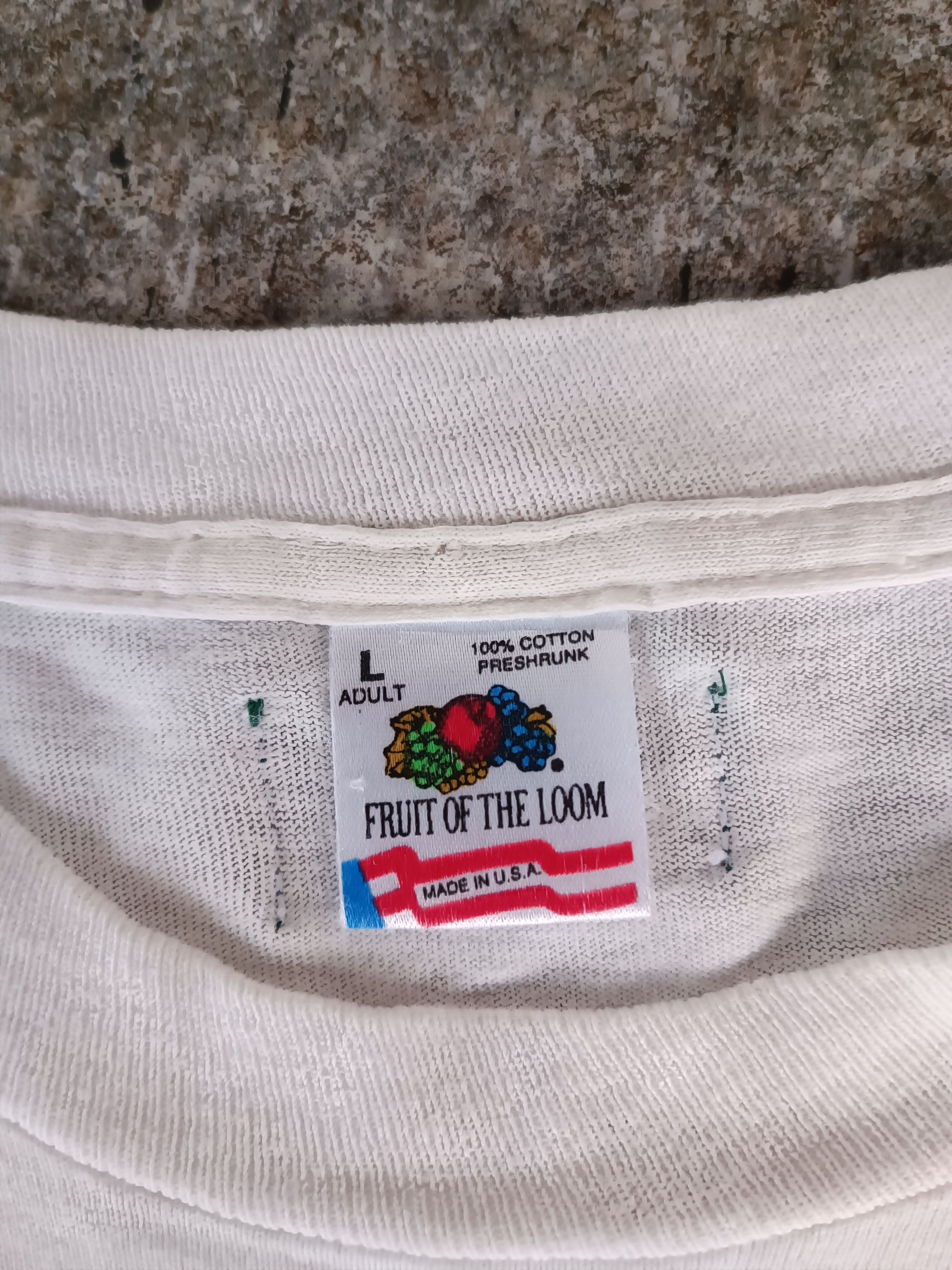 Band Tees × Fruit Of The Loom × Vintage Vintage Band Southern AllStars Concert Tour 92-93 Tee Size US L / EU 52-54 / 3 - 4 Thumbnail