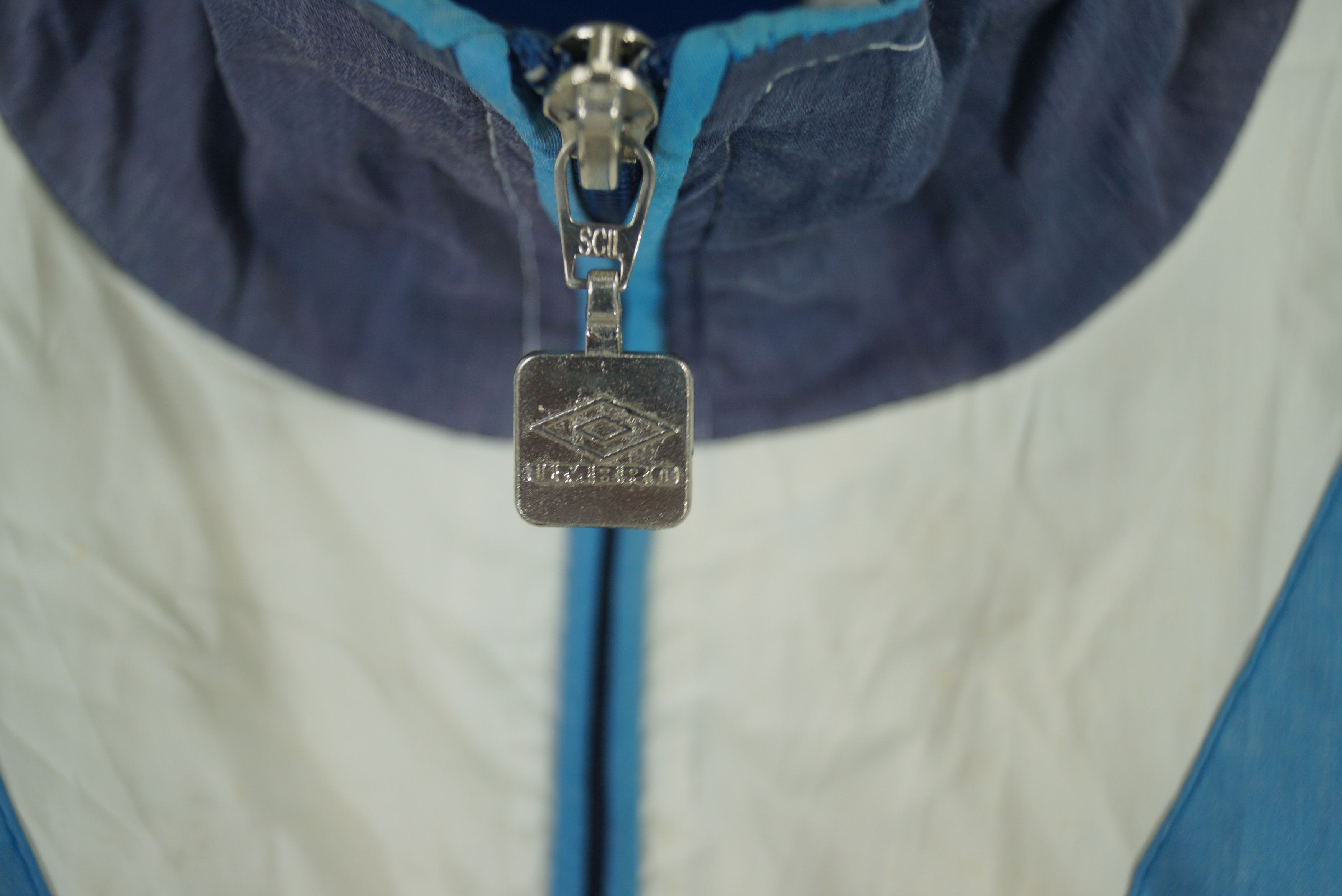 Umbro × Vintage Vintage Umbro Light Jacket England Logo Rare Design Size US M / EU 48-50 / 2 - 6 Thumbnail