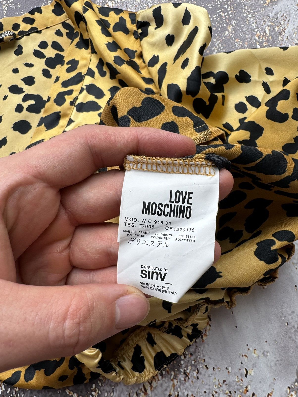 Love Moschino Love Moschino Vintage Leopard Blouse Size L / US 10 / IT 46 - 6 Thumbnail