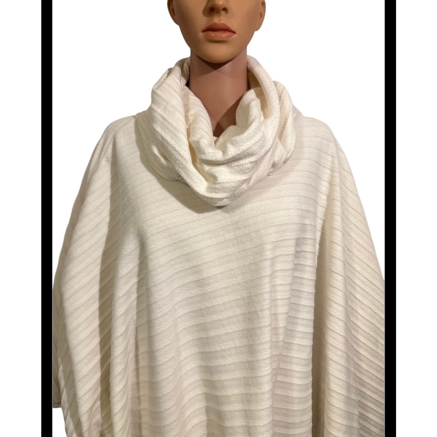 The Unbranded Brand LeModa Ivory Poncho One Size Size ONE SIZE - 2 Thumbnail