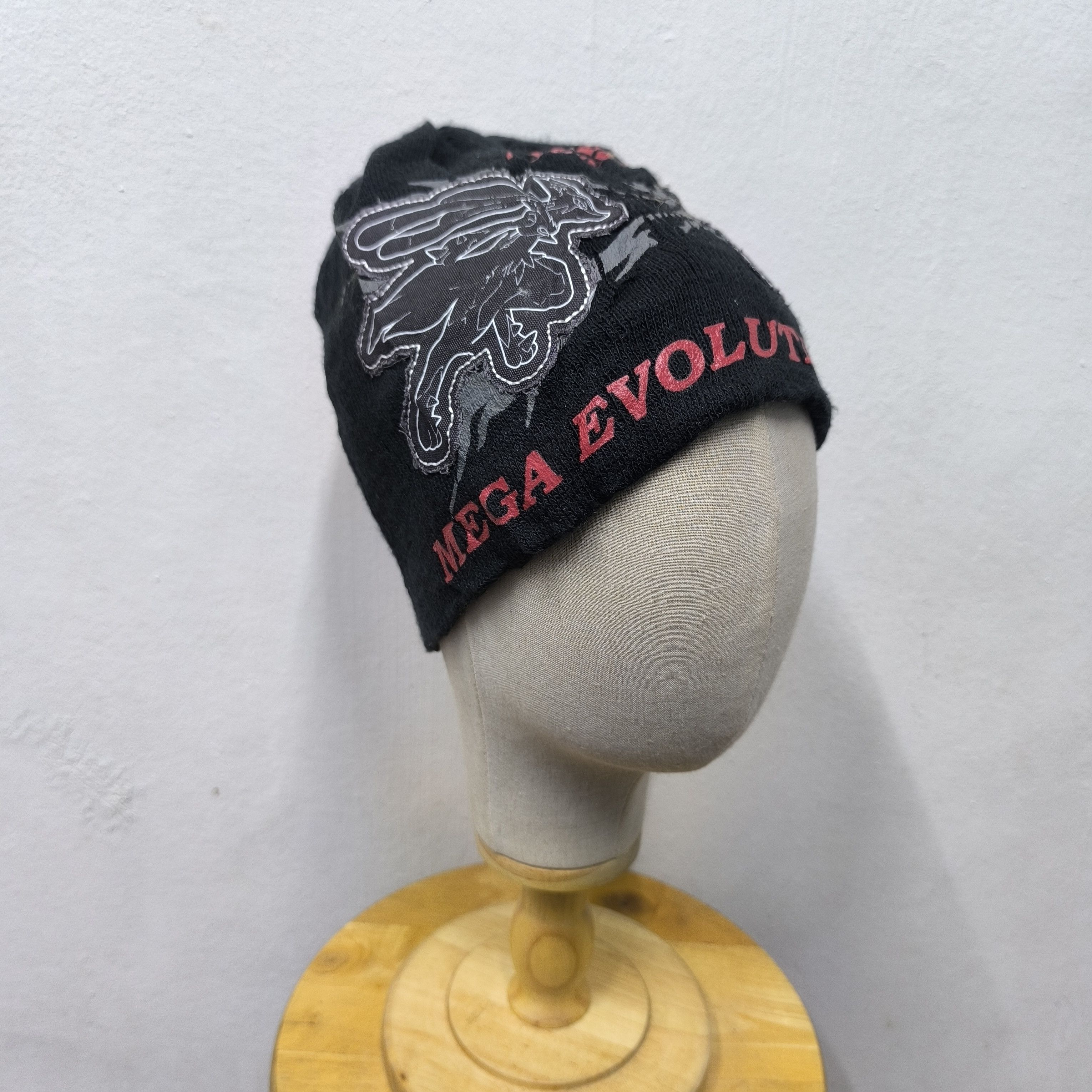 Nintendo 💥 Pokemon mega evolution by nintendo beanie hat Size ONE SIZE - 5 Thumbnail