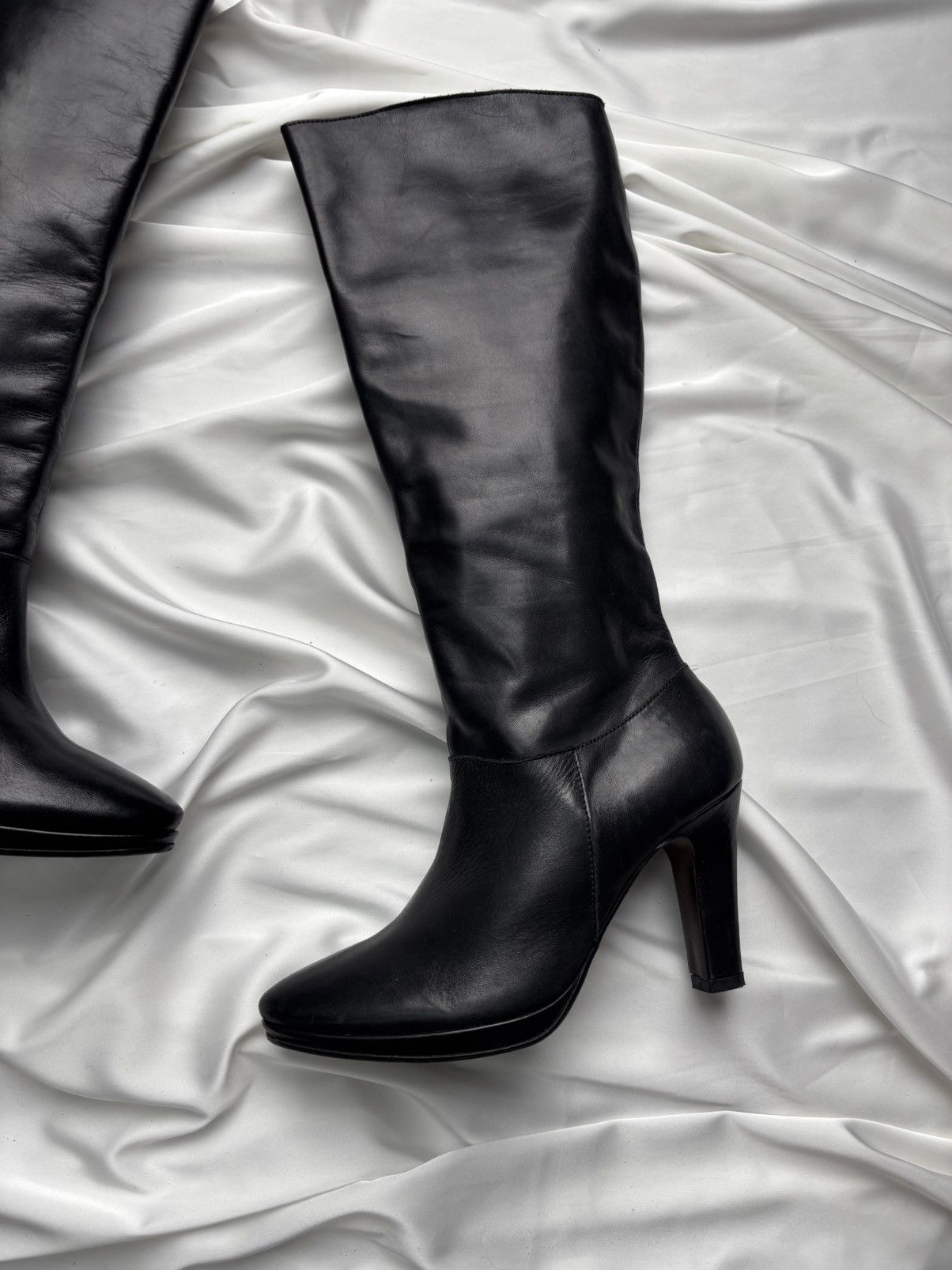 Vintage Black leather high knee italian boots Size US 9 / IT 39 - 3 Thumbnail