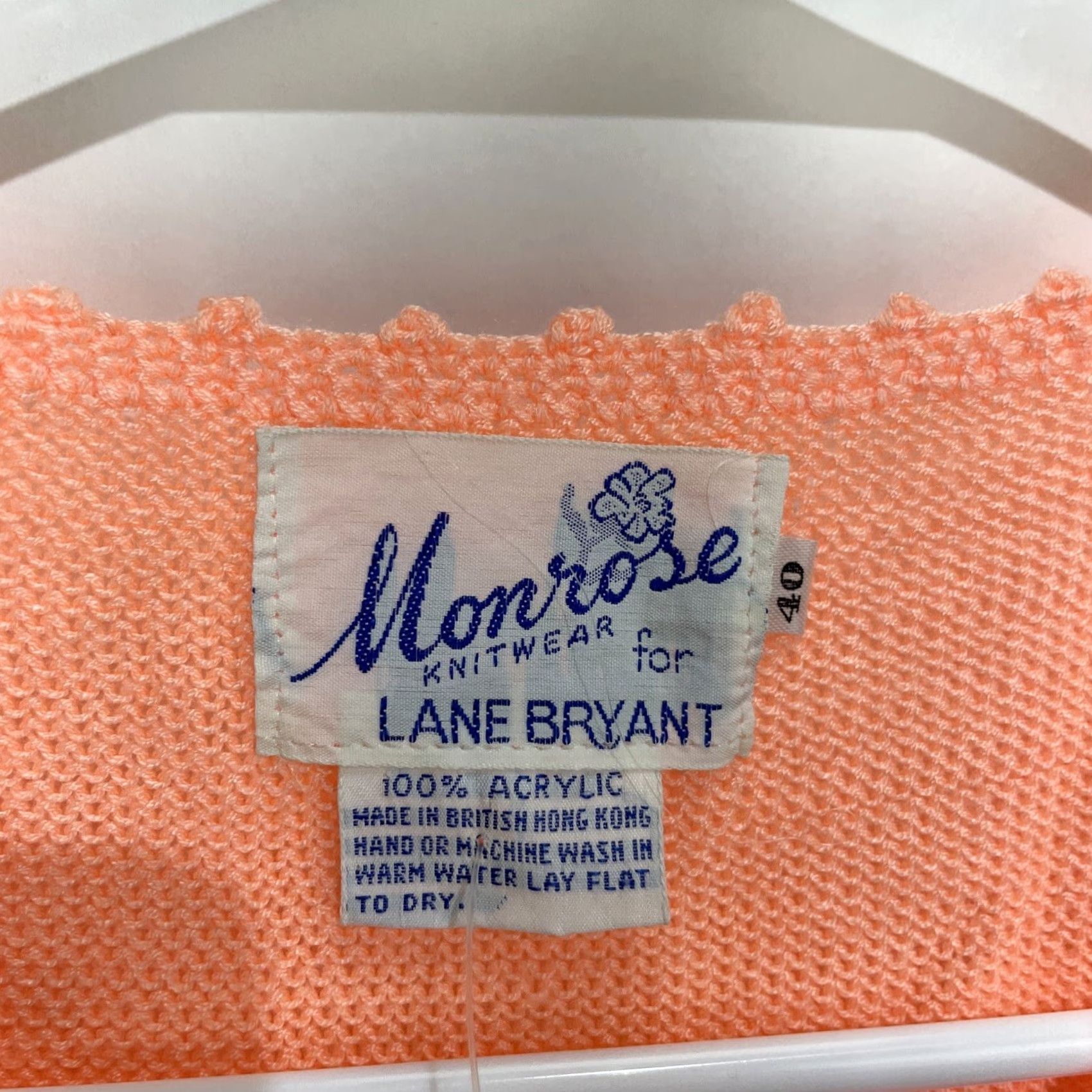 Vintage VINTAGE Lane Bryant Monrose Knitwear Sleeveless Vest Top Medium Peach Crochet V-Neck Tank Womens Size M / US 6-8 / IT 42-44 - 2 Thumbnail