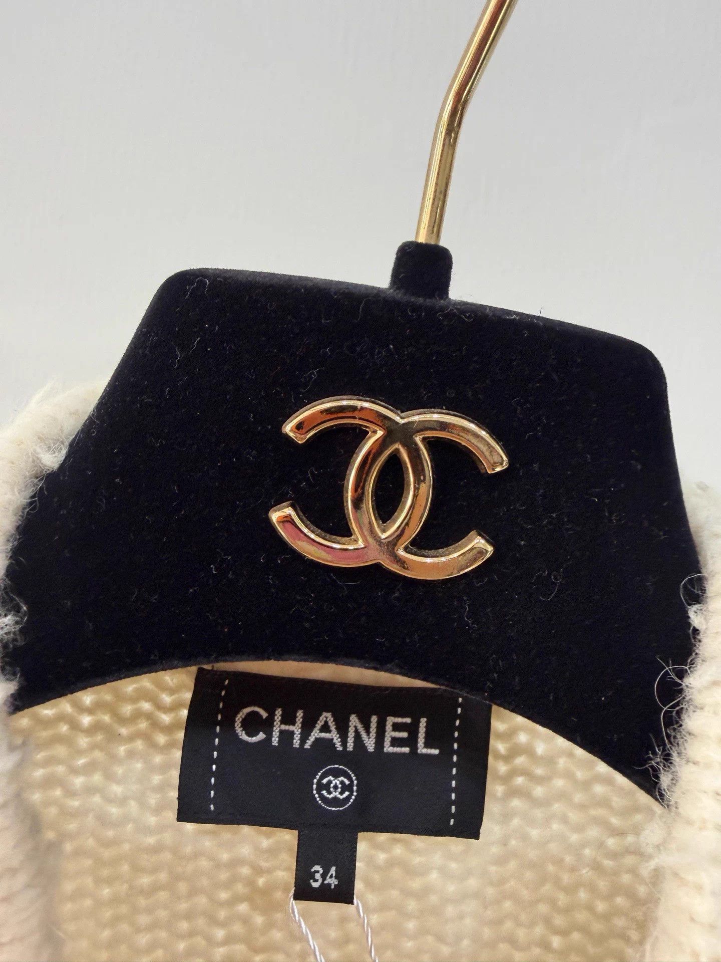 Chanel Chanel CC Bag Buckle Teddy Jacket 99 New FR34 Oversized Size XS / US 0-2 / IT 36-38 - 3 Thumbnail
