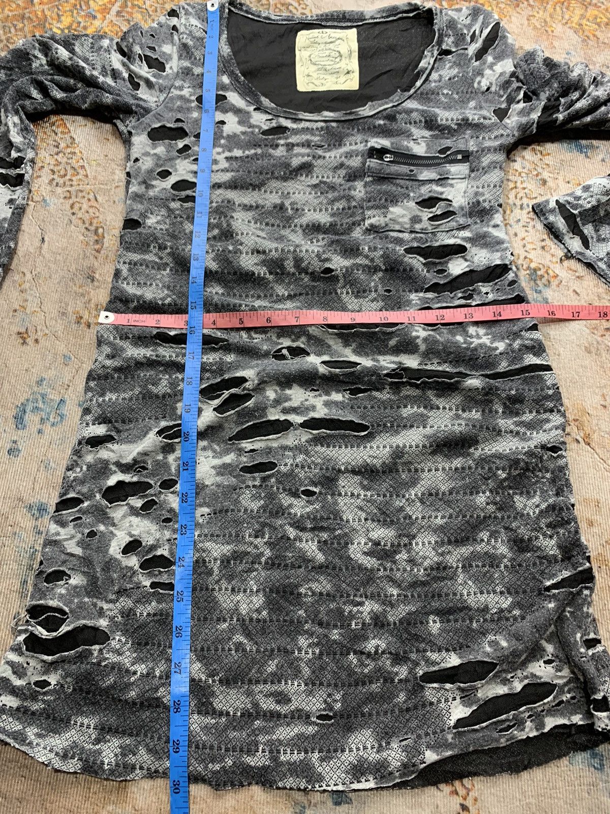 Isamu Katayama Backlash DISTRESSED NATIVE AMERICAN CRAZY ABSTRACT LONG SLEEVE Size US M / EU 48-50 / 2 - 8 Thumbnail