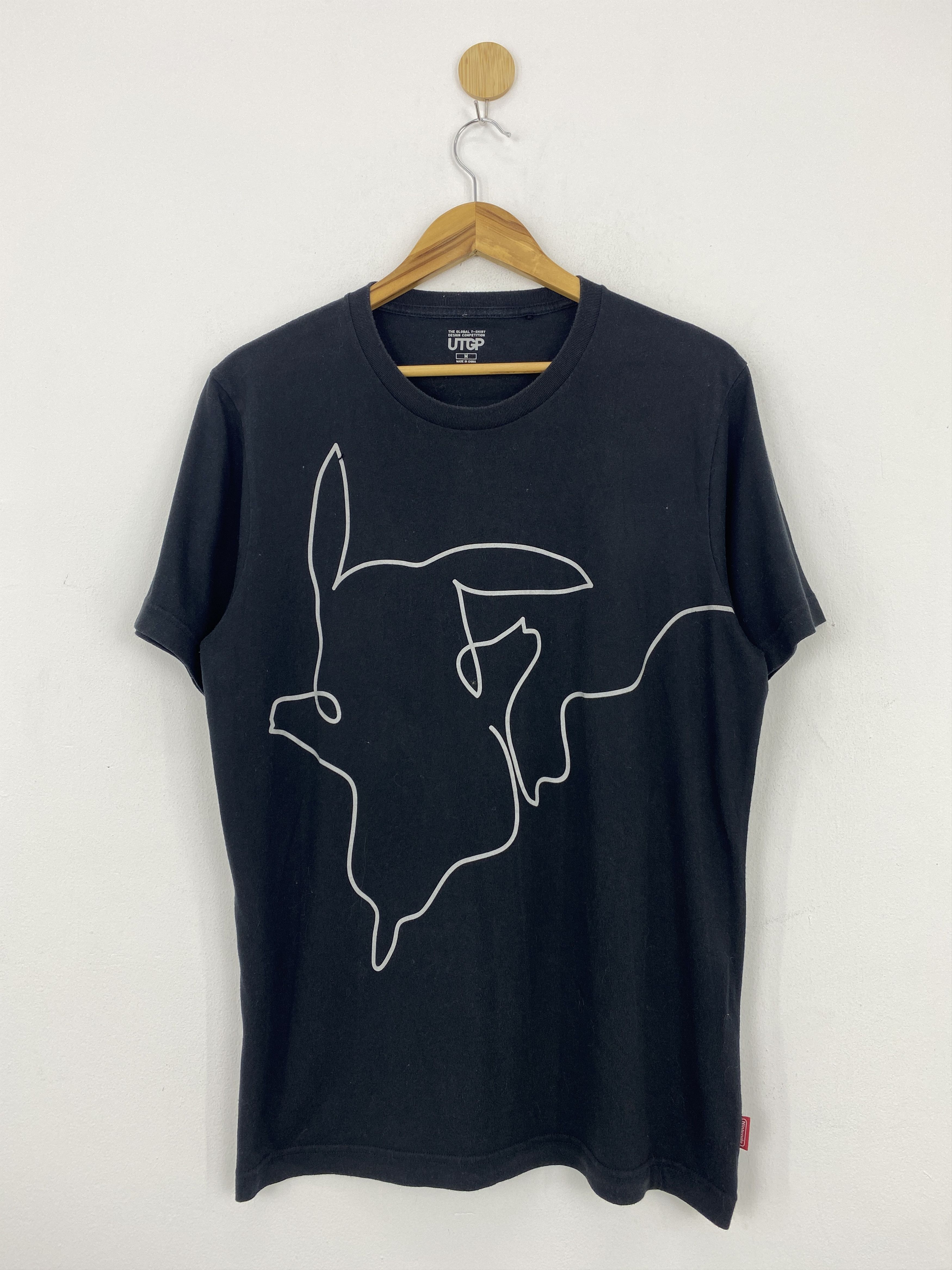 Uniqlo Vintage Uniqlo UTGP Nintendo Pokemon Pikachu Tee TA0509 Size US M / EU 48-50 / 2 - 1 Thumbnail