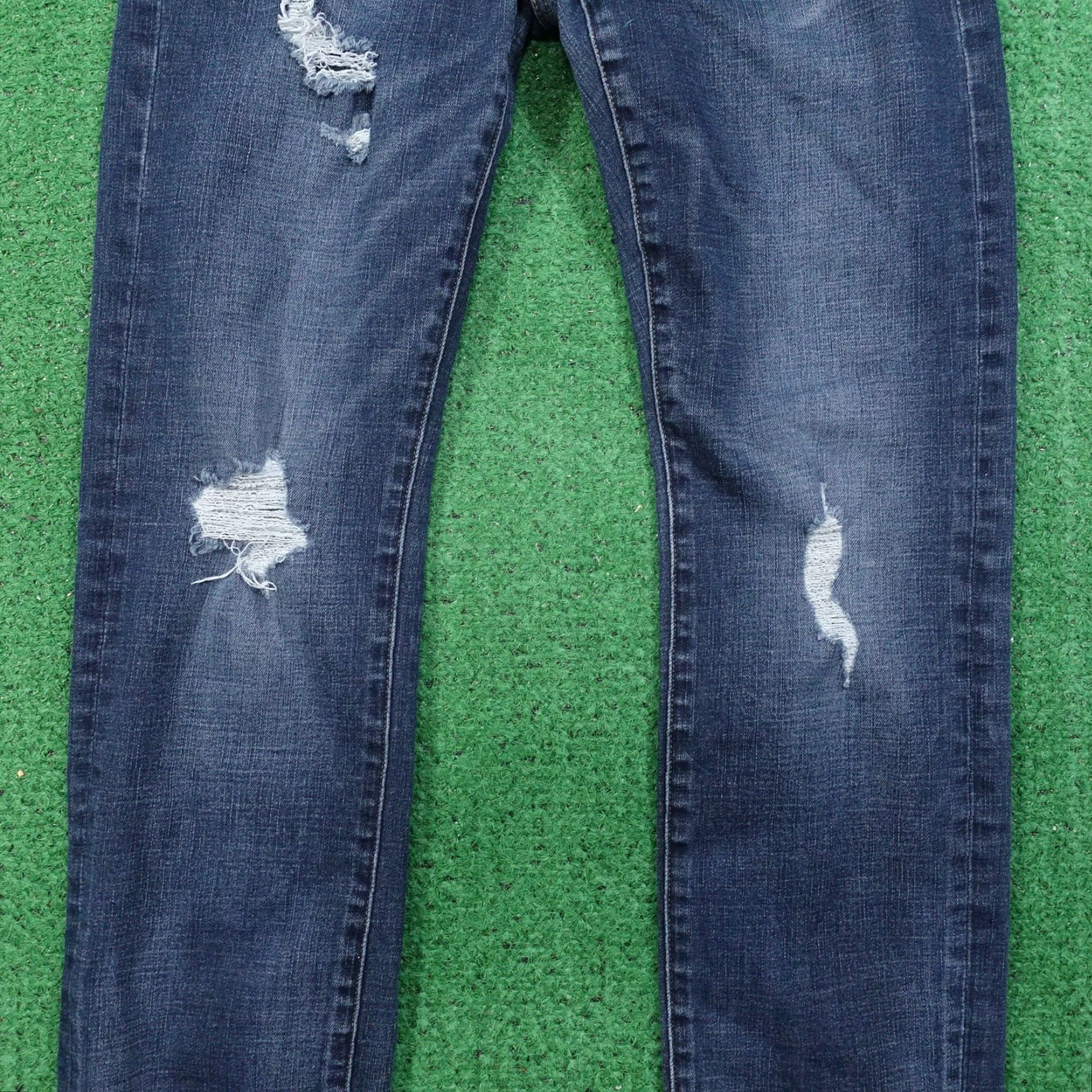 American Eagle Outfitters AMERICAN EAGLE EXTREME FLEX SLIM STRAIGHT DISTRESSED DENIM JEANS MENS 26X28 BLUE Size US 26 / EU 42 - 3 Thumbnail