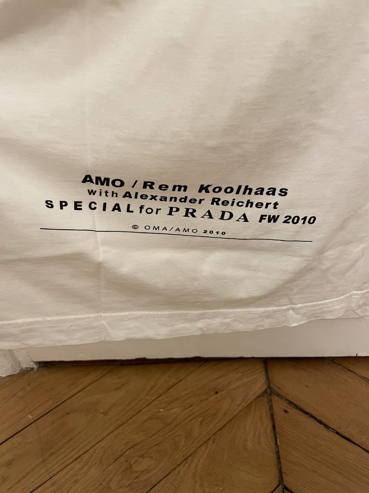 Prada Prada Rem Koolhaas special project t-shirt worn twice Size US M / EU 48-50 / 2 - 6 Thumbnail