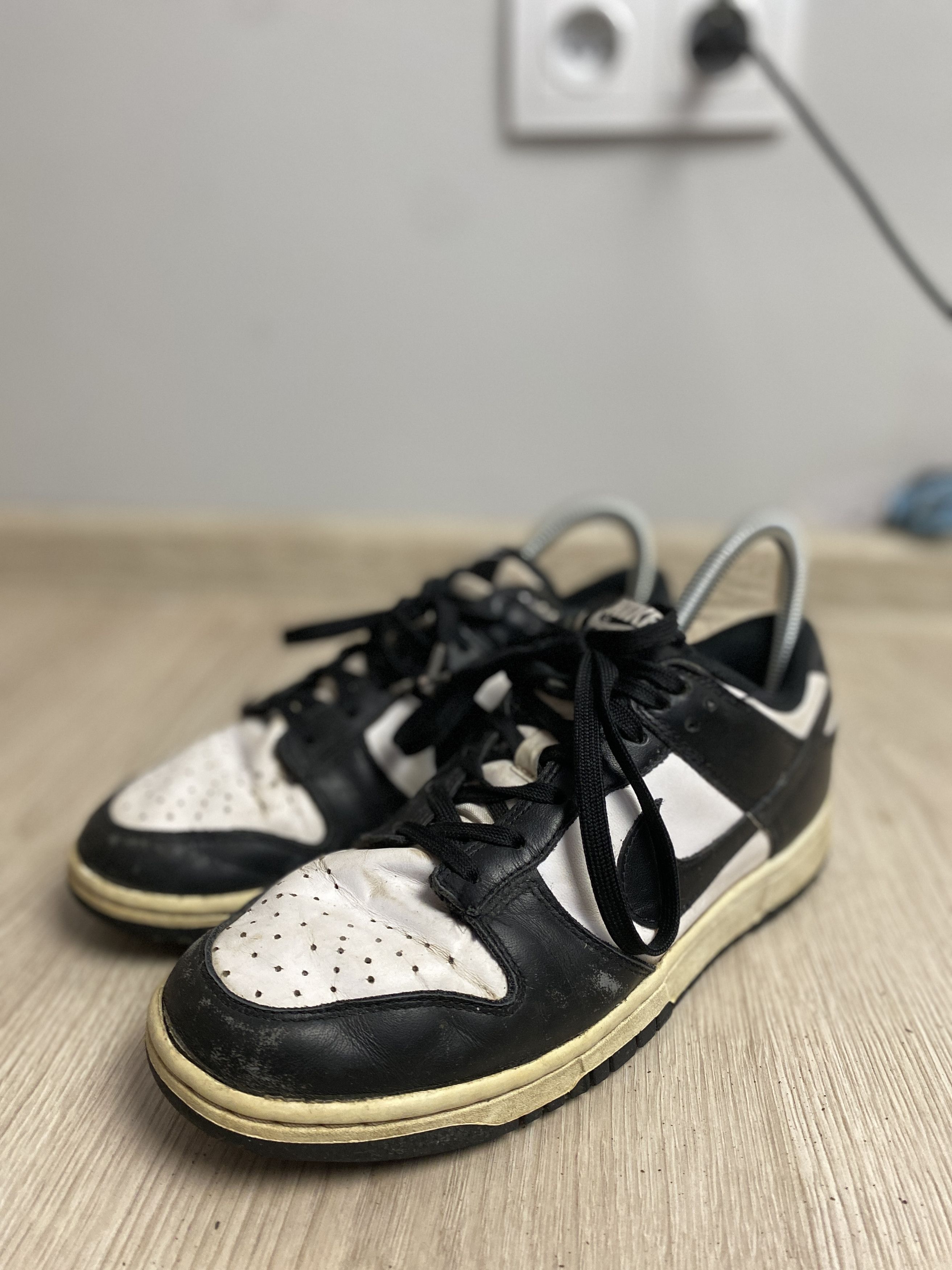 Nike Nike Dunk Panda sneakers low top shoes Size US 8.5 / IT 38.5 - 1 Thumbnail