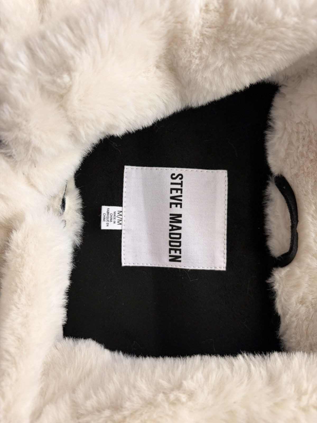 Steve Madden Steve Madden Black fur Jacket Size M / US 6-8 / IT 42-44 - 4 Thumbnail