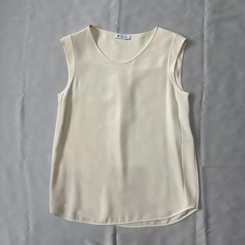 LORO PIANA Silk sleeveless blouse