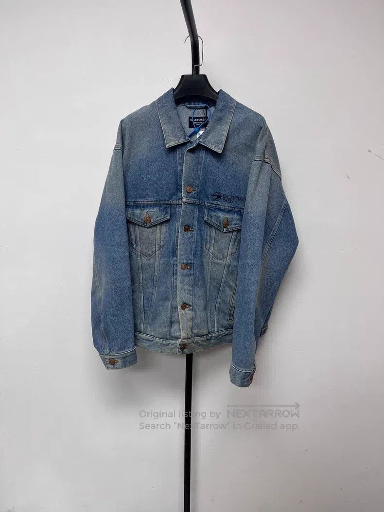 Balenciaga Balenciaga Classic Logo Embroidered Lapel Single Breasted Size US XS / EU 42 / 0 - 2 Thumbnail