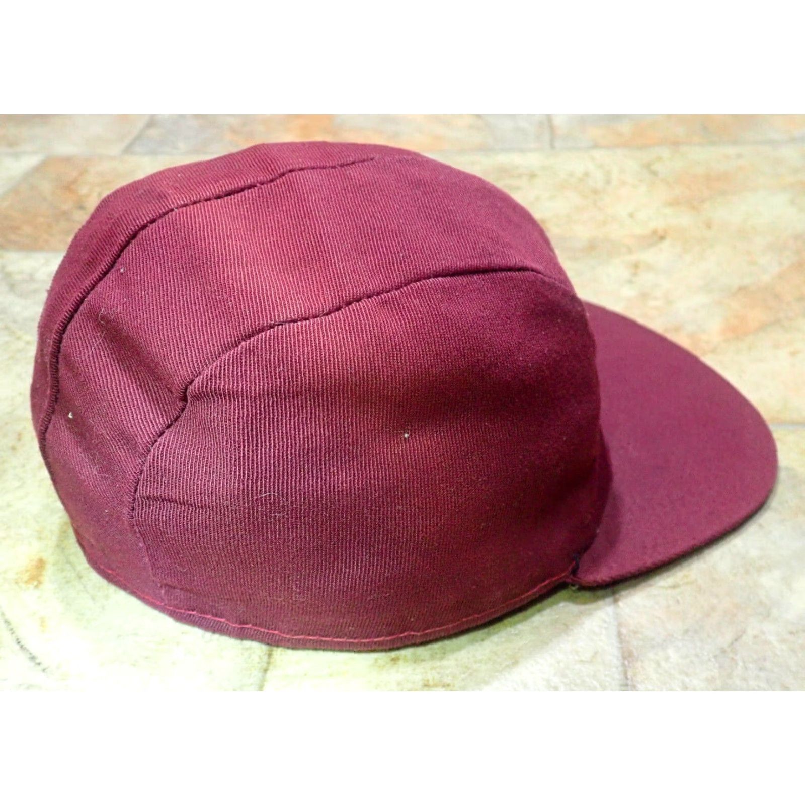 Vintage Vintage Men's Baseball Cap Hat 70s 80s Fitted Insulated Waterproof Fishing Hunting Burgundy Size 6 7/8 Size ONE SIZE - 5 Thumbnail