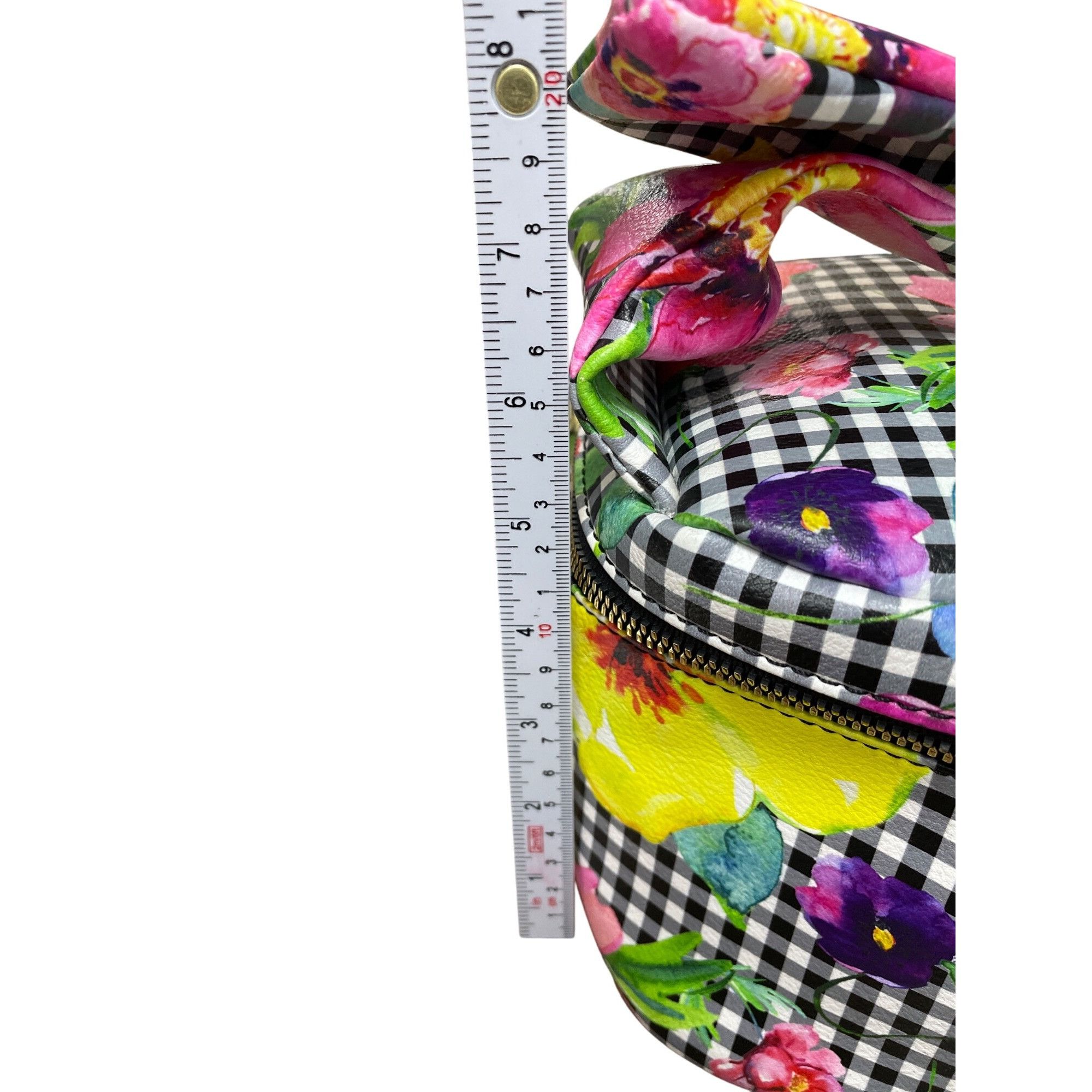 Betsey Johnson Betsey Johnson Wms floral cosmetic carrier bow Handbag SKU 9 Size ONE SIZE - 9 Thumbnail