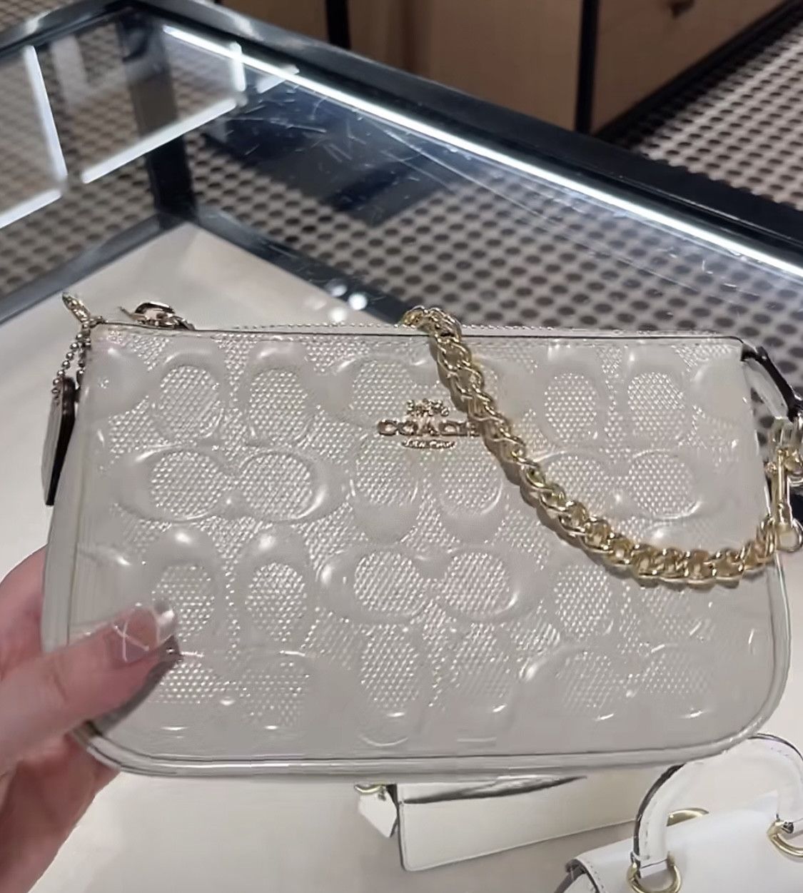 Coach Nolita 19 In Signature Leather CU000 Size ONE SIZE - 2 Thumbnail