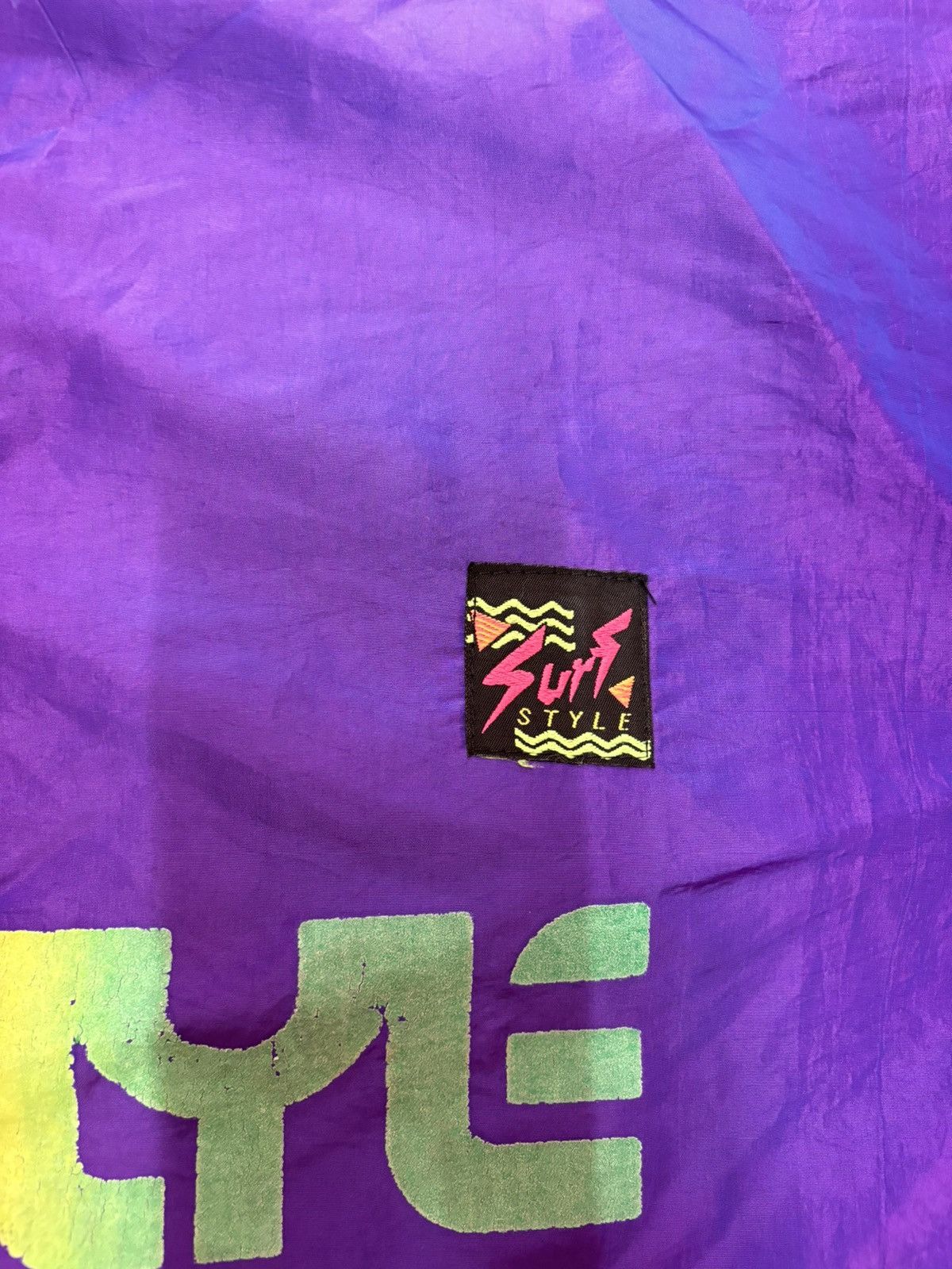 Vintage ***FINAL DROP***RARE 90s SURF STYLE OVERSIZED WINDBREAKER OS Size US XXL / EU 58 / 5 - 4 Thumbnail