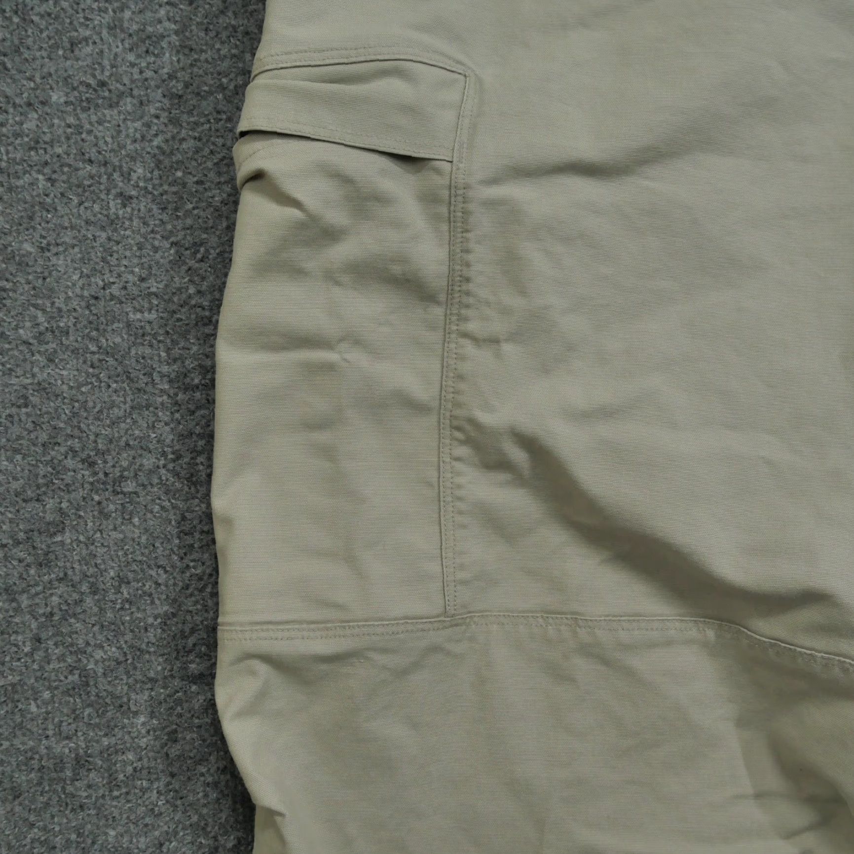 Doublet Vert Cargo pants Mens 48 Medium Tan Khaki Double Knee Stretch Hemmed Cargo Pocket Inseam 31in Wide Leg Style Outdoor Casual Modern Mens Pants Jeans Size US 44 / EU 60 - 3 Thumbnail