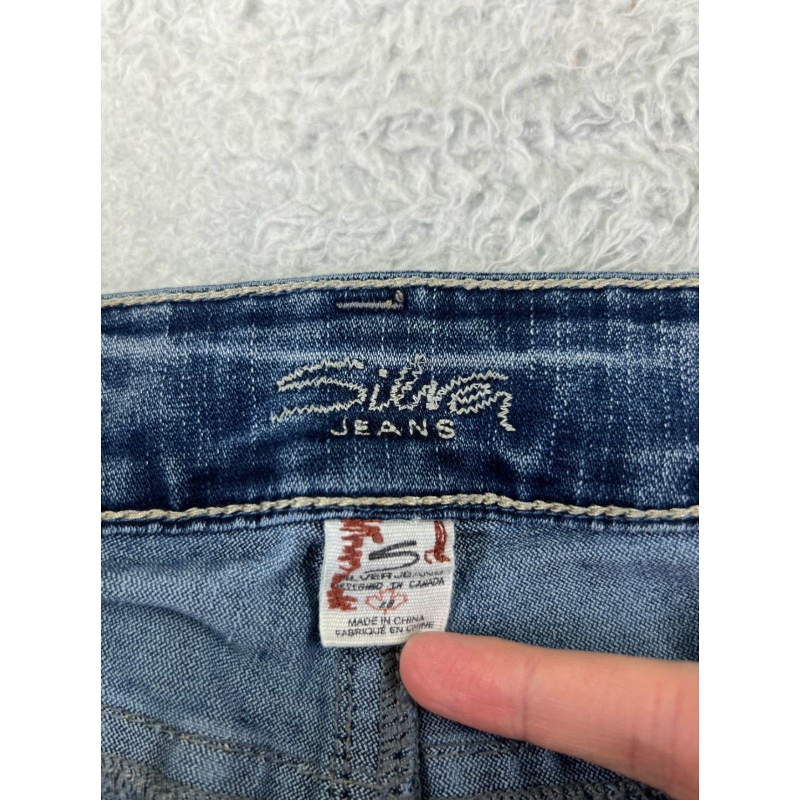 Silver Jeans Co. Silver Jeans Womens Jeans 36 Blue Denim Berkley Straight Distressed Embroidered Pants Size 25" / US 0 / IT 36 - 6 Thumbnail