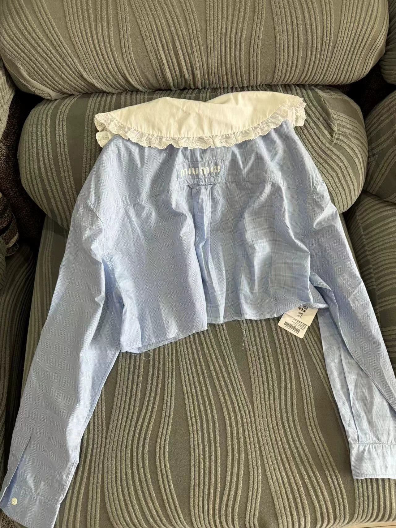 Miu Miu MIU MIU Peter Pan Collar Shirt Authentic Women's Size XS / US 0-2 / IT 36-38 - 2 Thumbnail