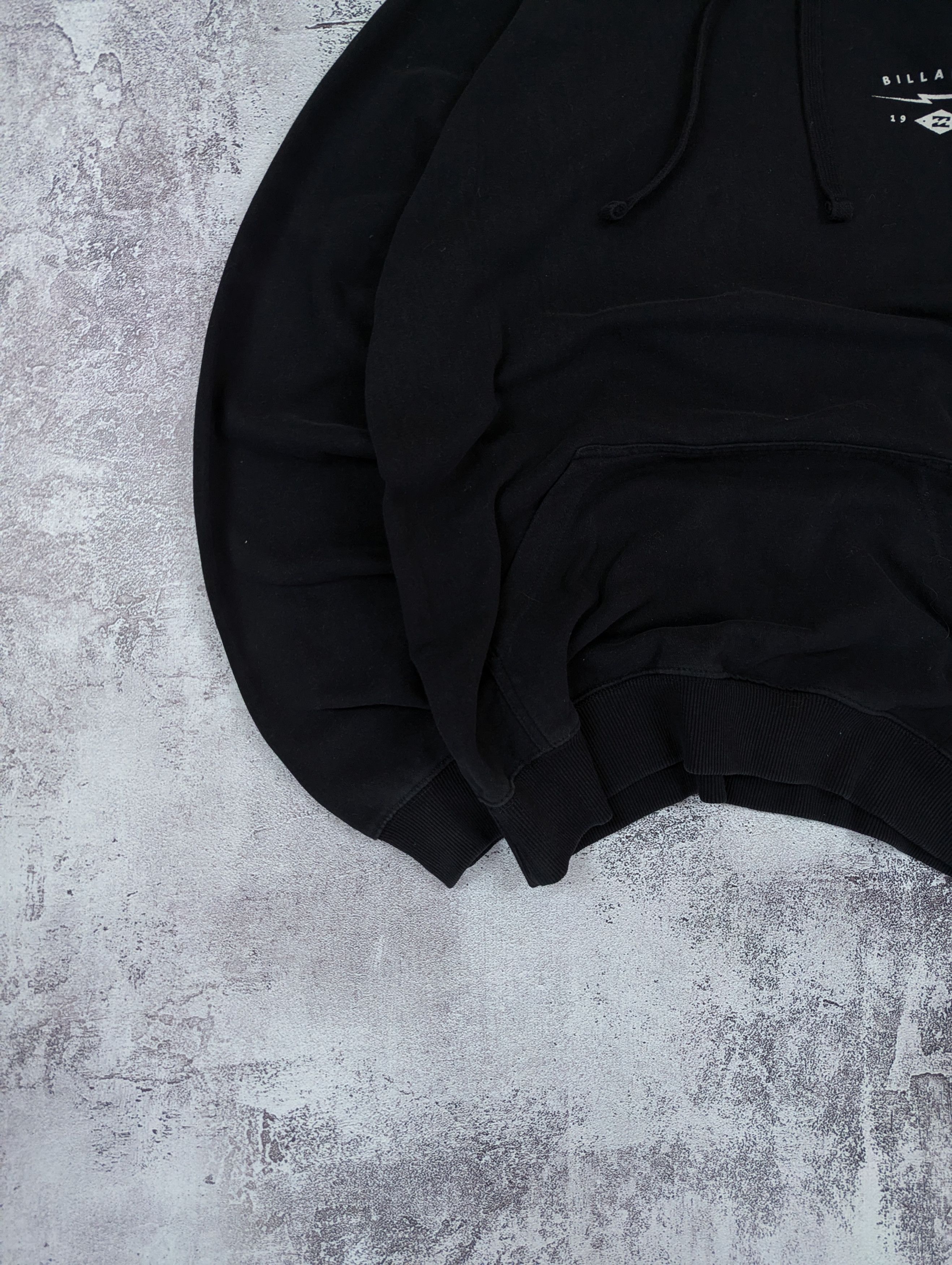 Billabong Billabong Hoodie Black Logo Surf Skate Size L Vintage Size US L / EU 52-54 / 3 - 11 Thumbnail