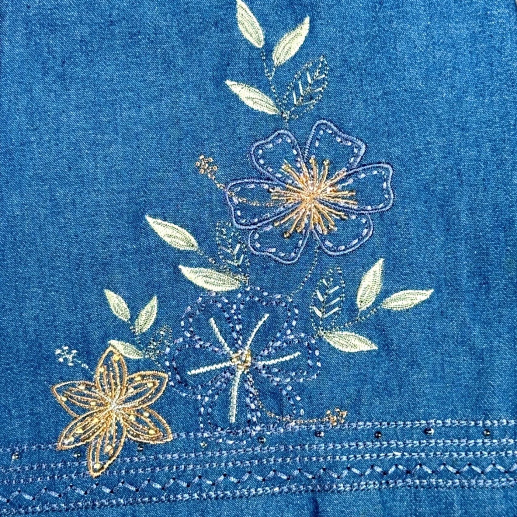 Vintage Alfred Dunner Denim Shirt Blue Dragonfly Floral Embroidered Short Sleeve Button-Up Women 14 NWT Size XL / US 12-14 / IT 48-50 - 5 Thumbnail