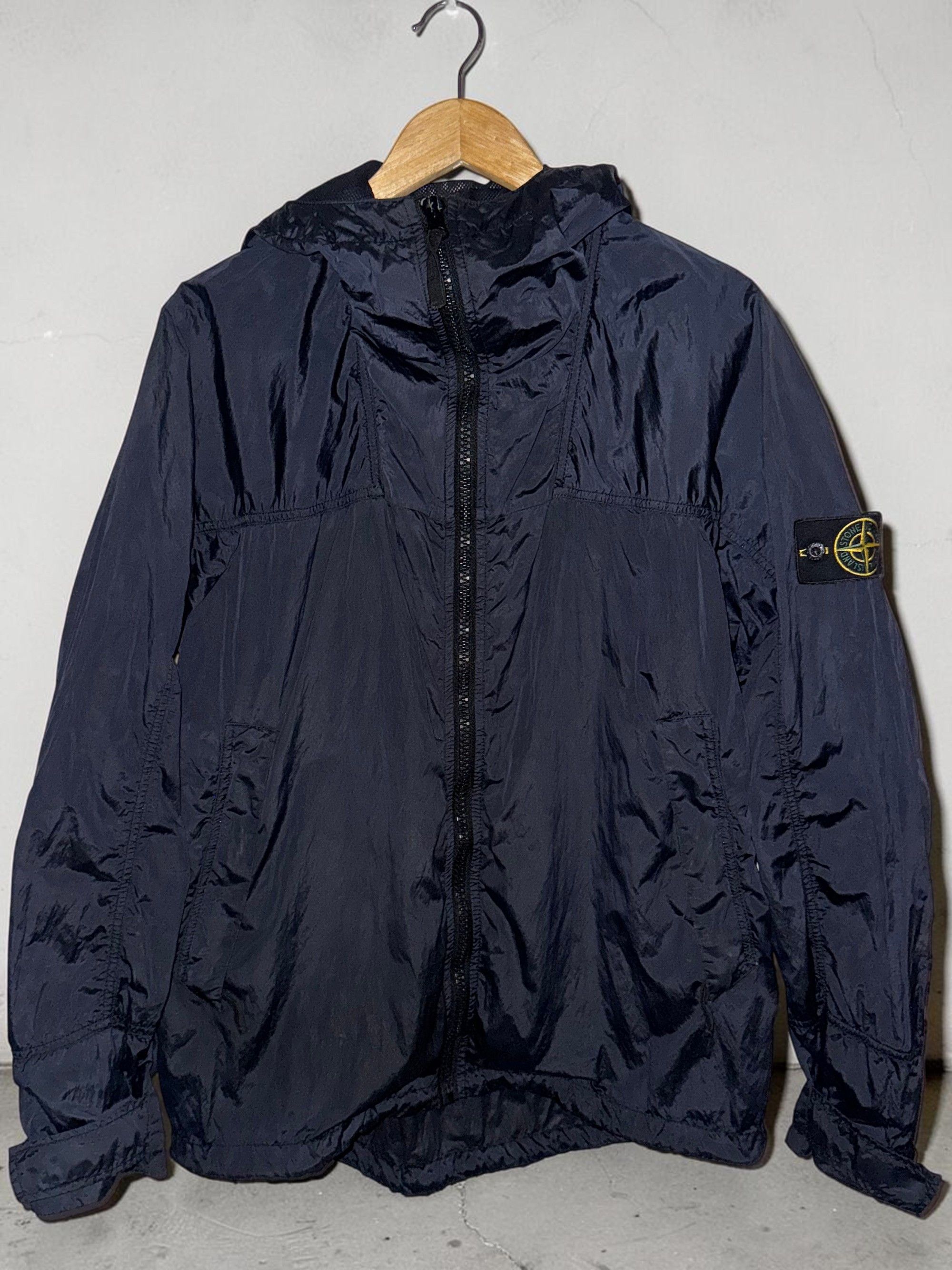 Stone Island Stone Island Black Navy Nylon Metal Watro Shimmer Jacket Size US XL / EU 56 / 4 - 1 Thumbnail