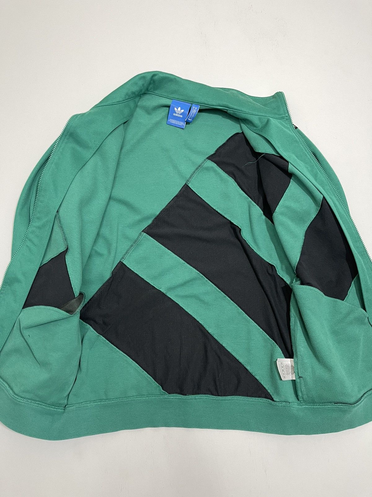 Adidas Adidas Equipment Big Logo Zip Sweatshirt Jacket Gorpcore Size US M / EU 48-50 / 2 - 10 Thumbnail