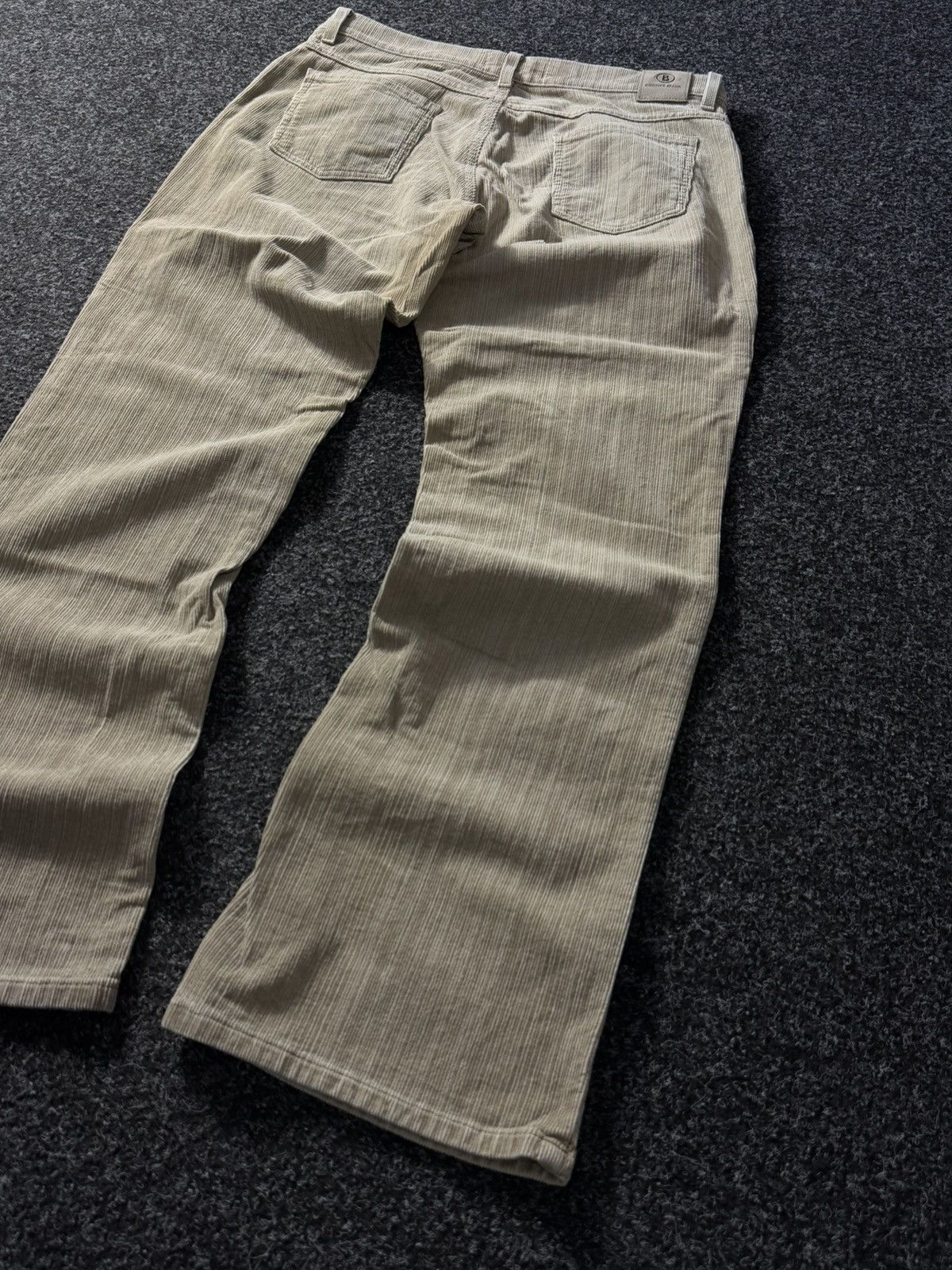Bogner × Japanese Brand Vintage 90s style velvet Bogner Y2K sweatpants casual pants Size US 30 / EU 46 - 12 Thumbnail
