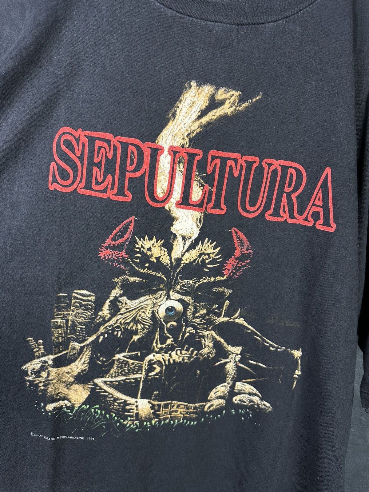 Band Tees Vintage rare Sepultura 1992 European Tour t-shirt Size US M / EU 48-50 / 2 - 7 Thumbnail