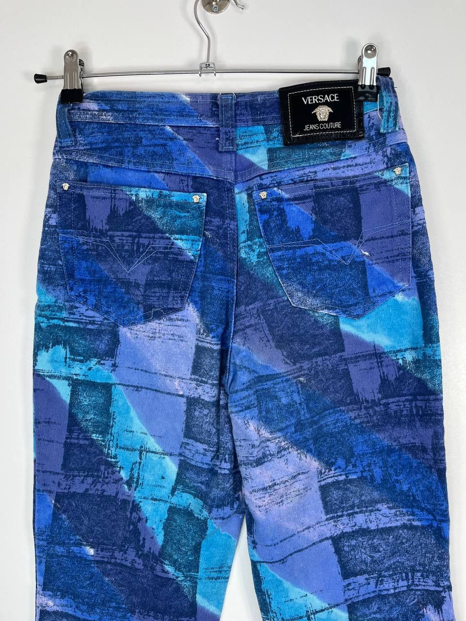 Versace VERSACE JEANS COUTURE MULTI COLOR PRINTED PANTS SIZE 26 Size US 26 / EU 42 - 3 Thumbnail