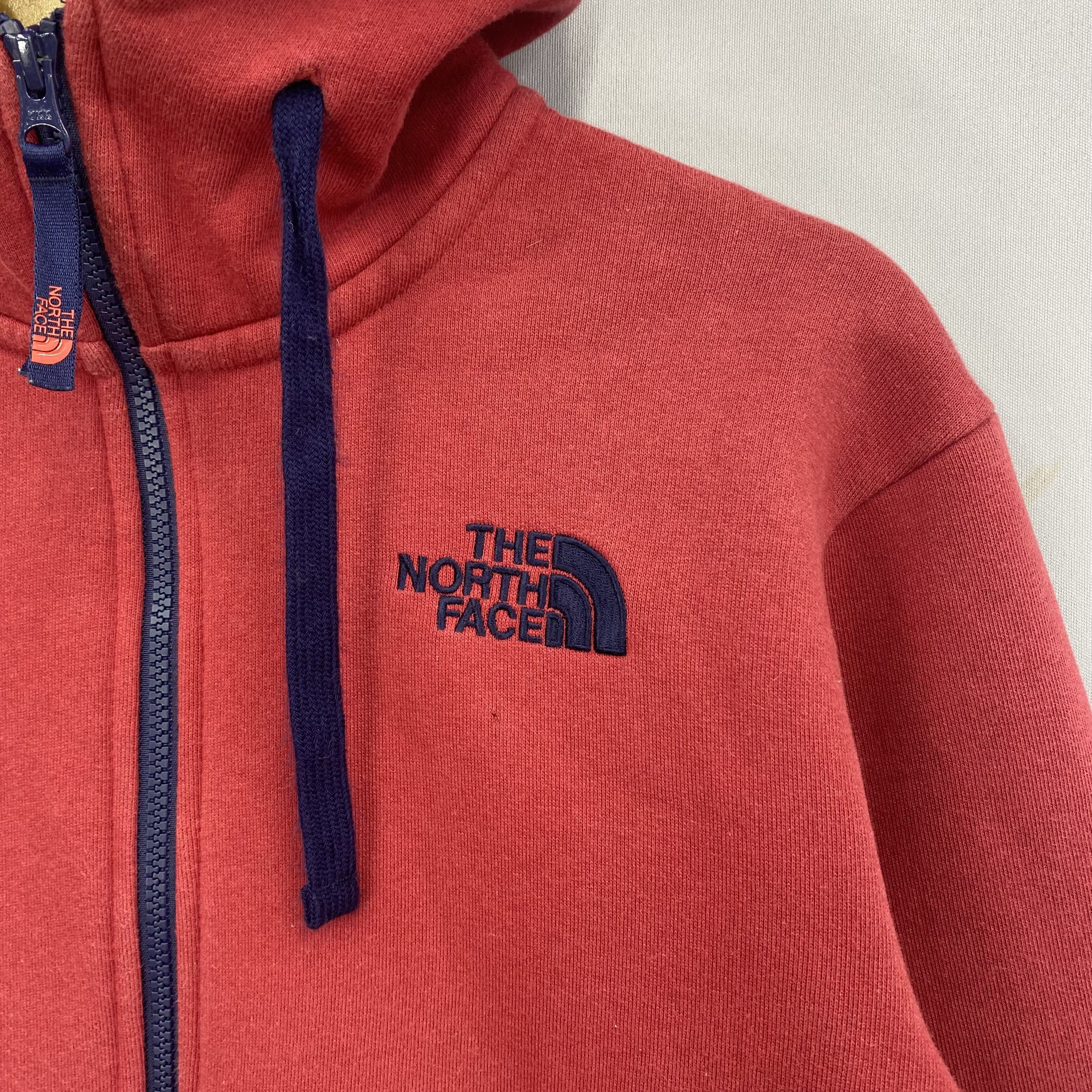 The North Face Vintage The North Face Sweater Y2K Style Hoodie Sweatshirt Size US S / EU 44-46 / 1 - 4 Thumbnail