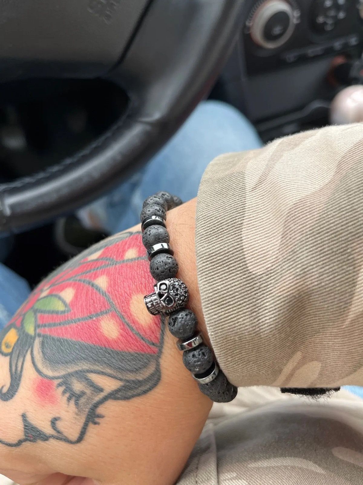 Jewelry Black Eye Skull Hematite Bead Bracelet Size ONE SIZE - 4 Thumbnail
