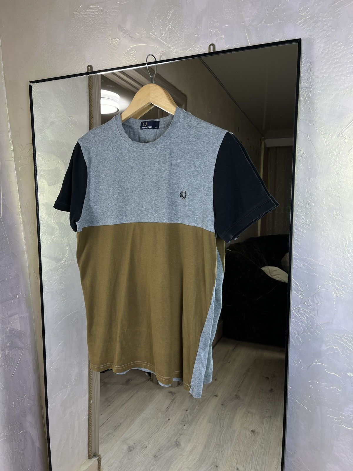 Fred Perry Fred Perry Tri-Color Block Patchwork Tee | Modernist Street Size US M / EU 48-50 / 2 - 1 Thumbnail