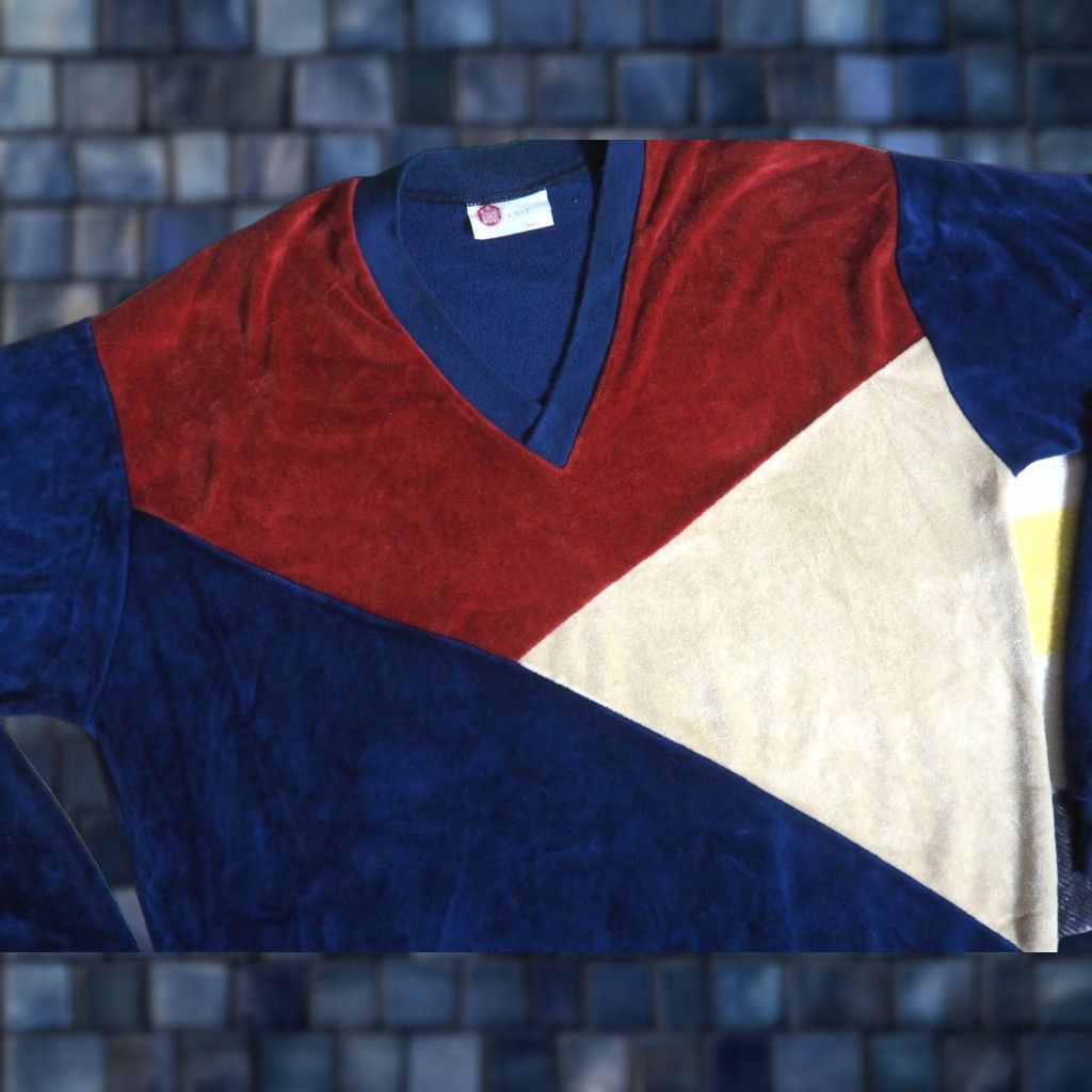 Sears VTG Sears Velvet Pullover Sweater - 70s Kings Road Blue Brown Velour V-Neck XL Mens Vintage Geometric Hippie Knit Christmas Casual Size US XL / EU 56 / 4 - 1 Thumbnail