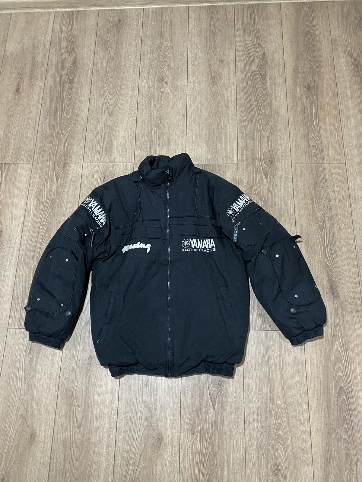 Formula 1 Yamaha jacket puffer Racing Moto black NASCAR Size US S / EU 44-46 / 1 - 3 Thumbnail