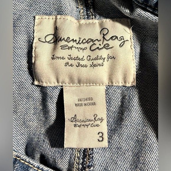 American Rag American Rag Cie Blue Denim Romper Bib Overalls Shortalls~3~ Size 26" / US 2 / IT 38 - 5 Thumbnail