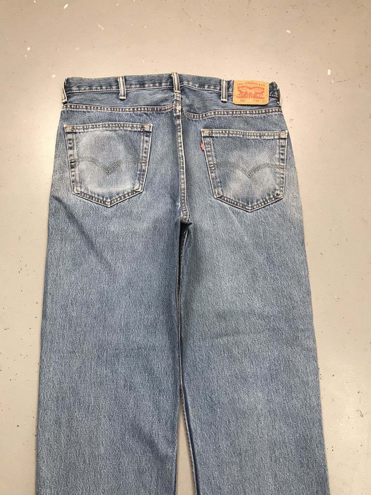 Levi's Vintage Levi’s Strauss & co 550 straight denim Size US 40 / EU 56 - 13 Thumbnail