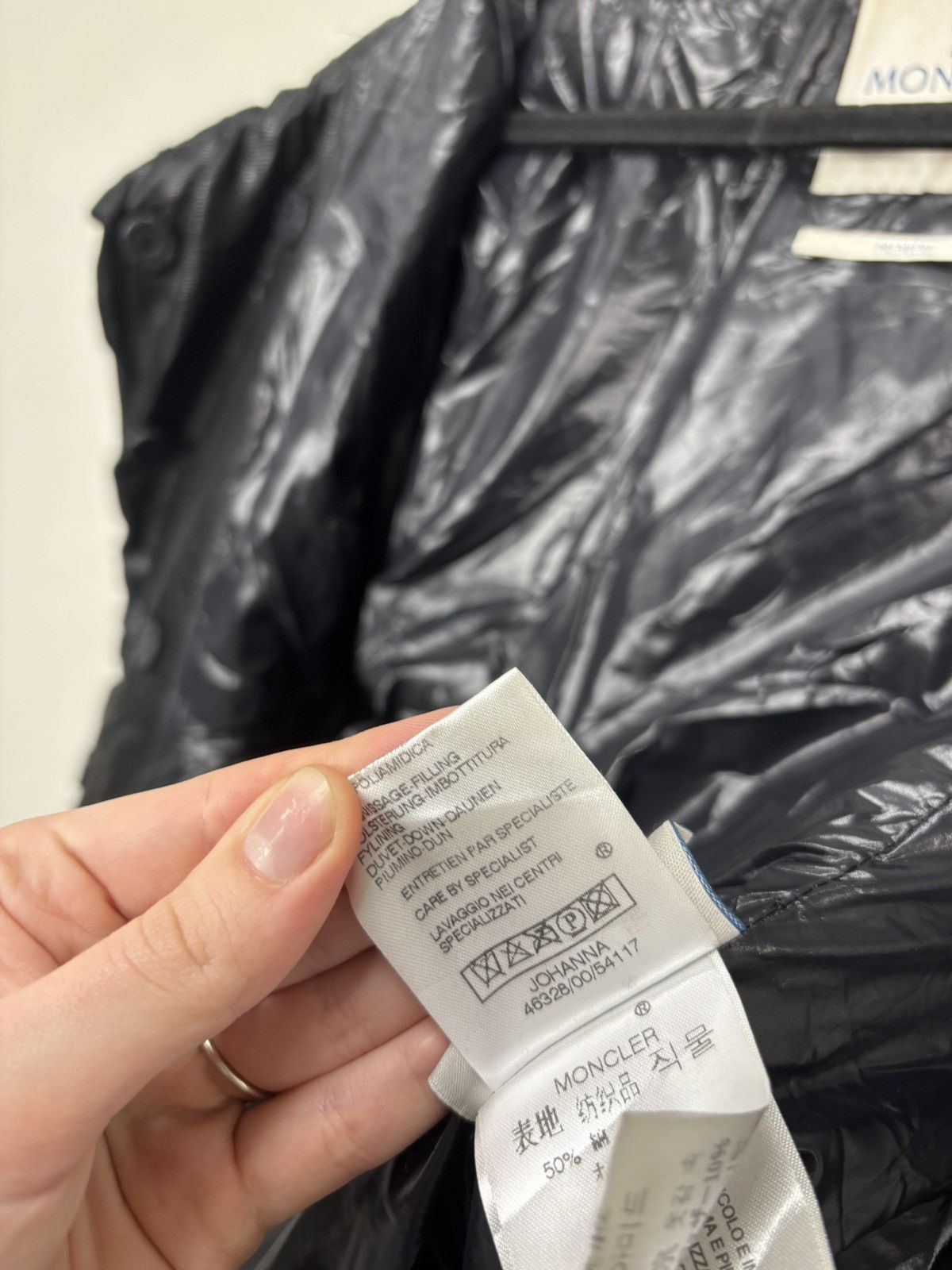 Moncler Moncler Premiere Johanna Women’s Black Down Puffer Jacket Size S / US 4 / IT 40 - 16 Thumbnail