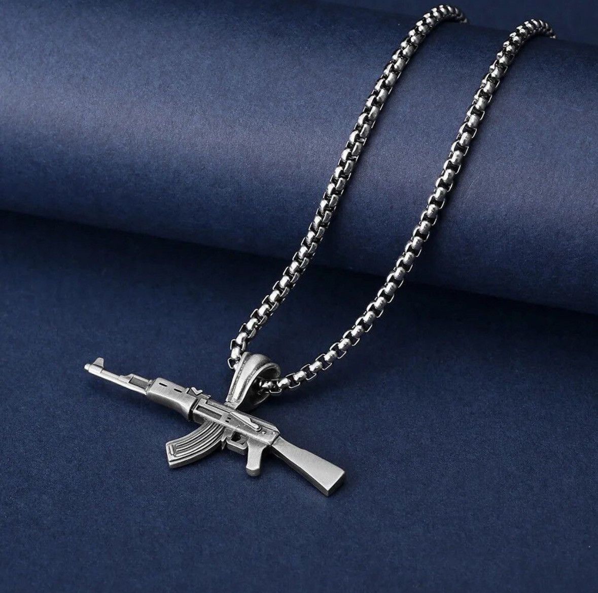 Vintage Military AK-47 Submachine Gun Necklace Size ONE SIZE - 5 Thumbnail