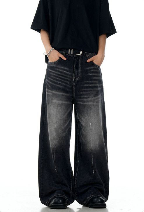 Jean Men's loose retro distressed casual wide-leg straight jeans Size US 32 / EU 48 - 1 Thumbnail