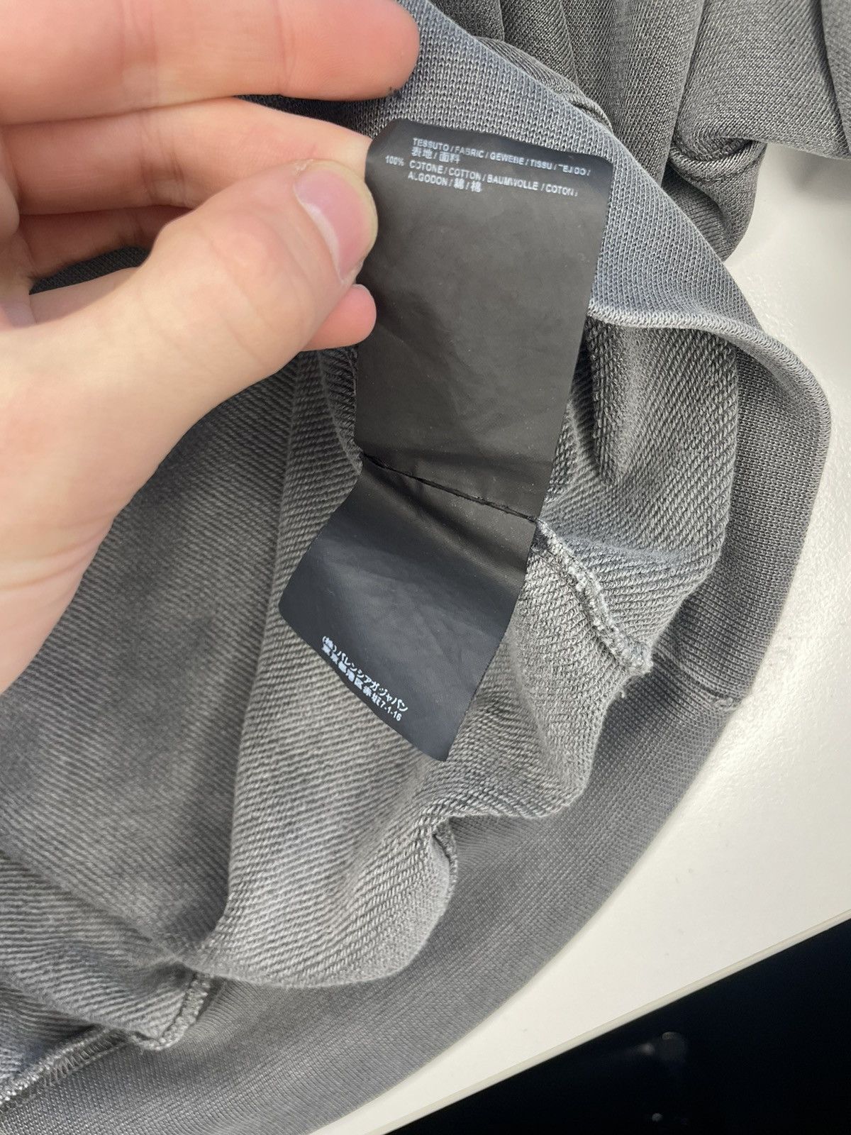 Balenciaga Oversized open back crewneck sweater Size US S / EU 44-46 / 1 - 5 Thumbnail
