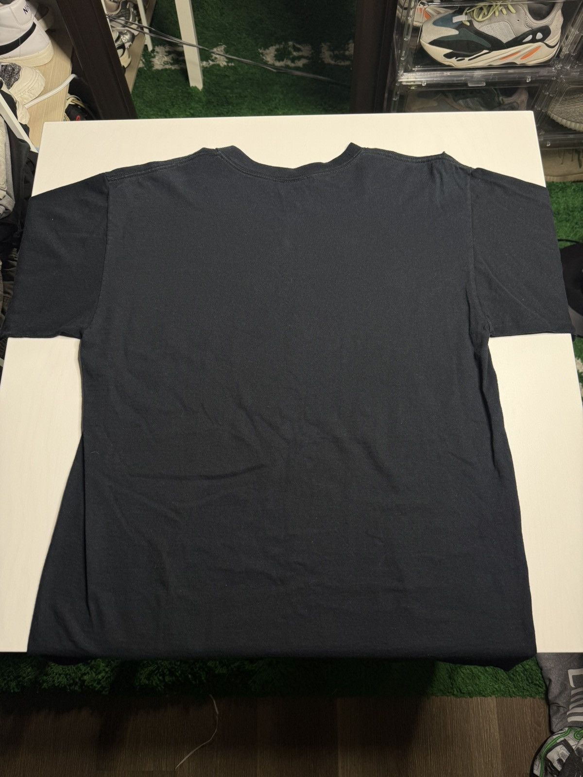 Vintage VINTAGE 1990's Evlis Presley Tee "Black" (L) PREOWNED Size US L / EU 52-54 / 3 - 4 Thumbnail